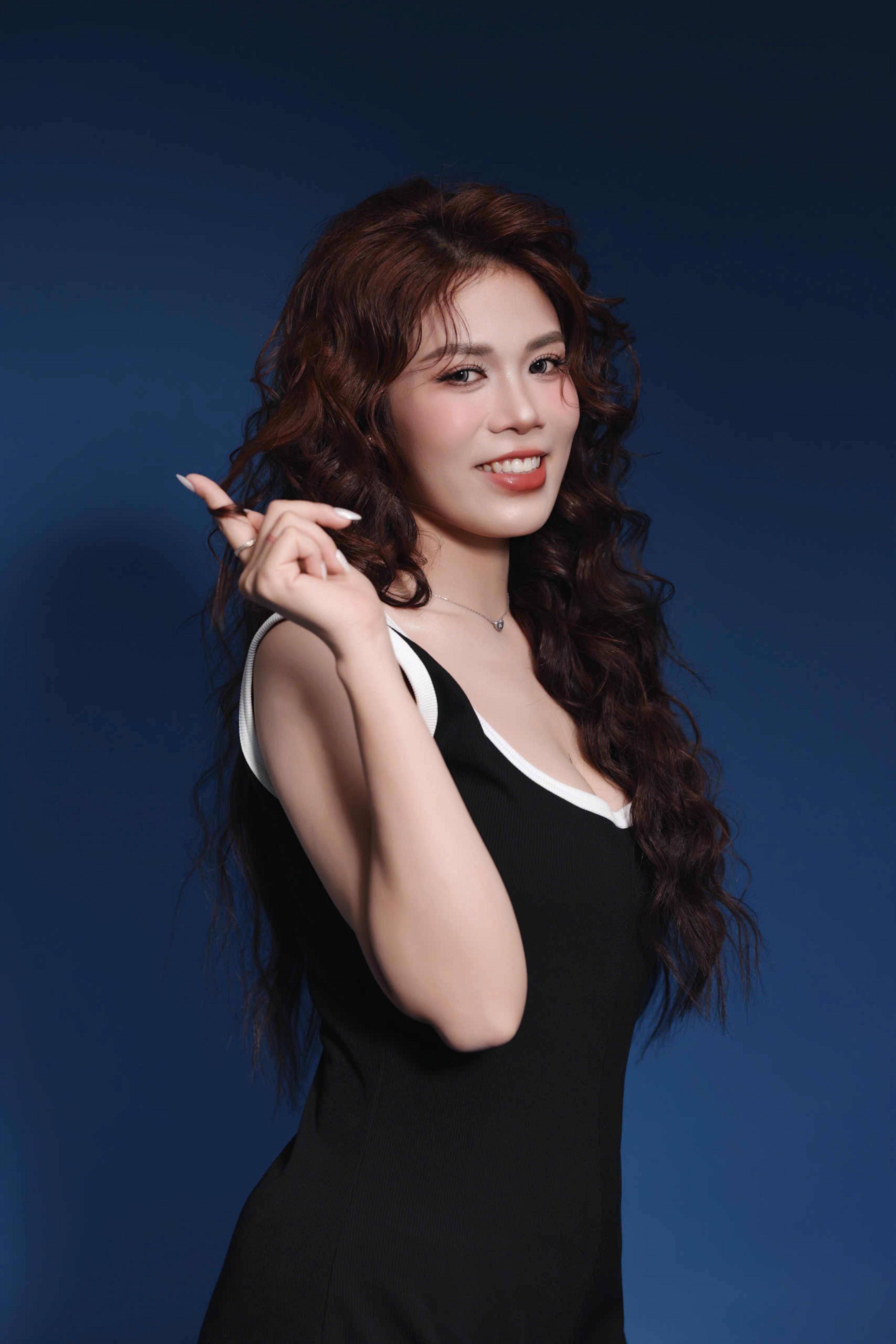 Ảnh kỷ niệm Chan Chan